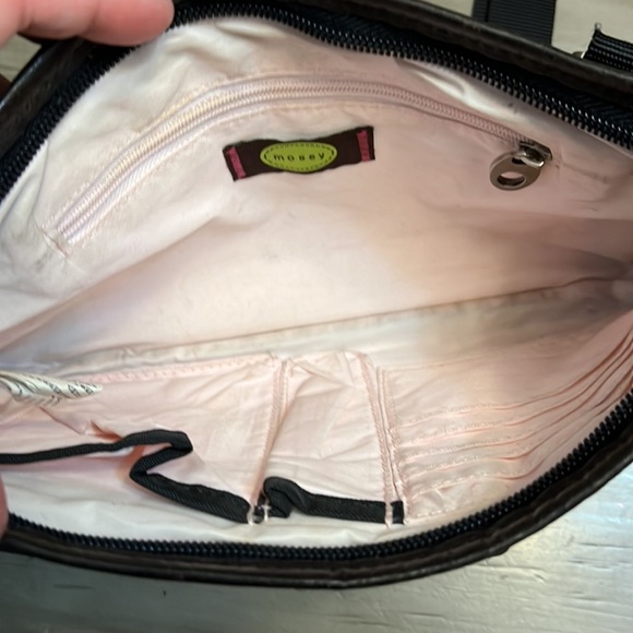 MOSEY BLACK ADJUSTABLE CROSSBODY/BELT BAG - Picture 11 of 16